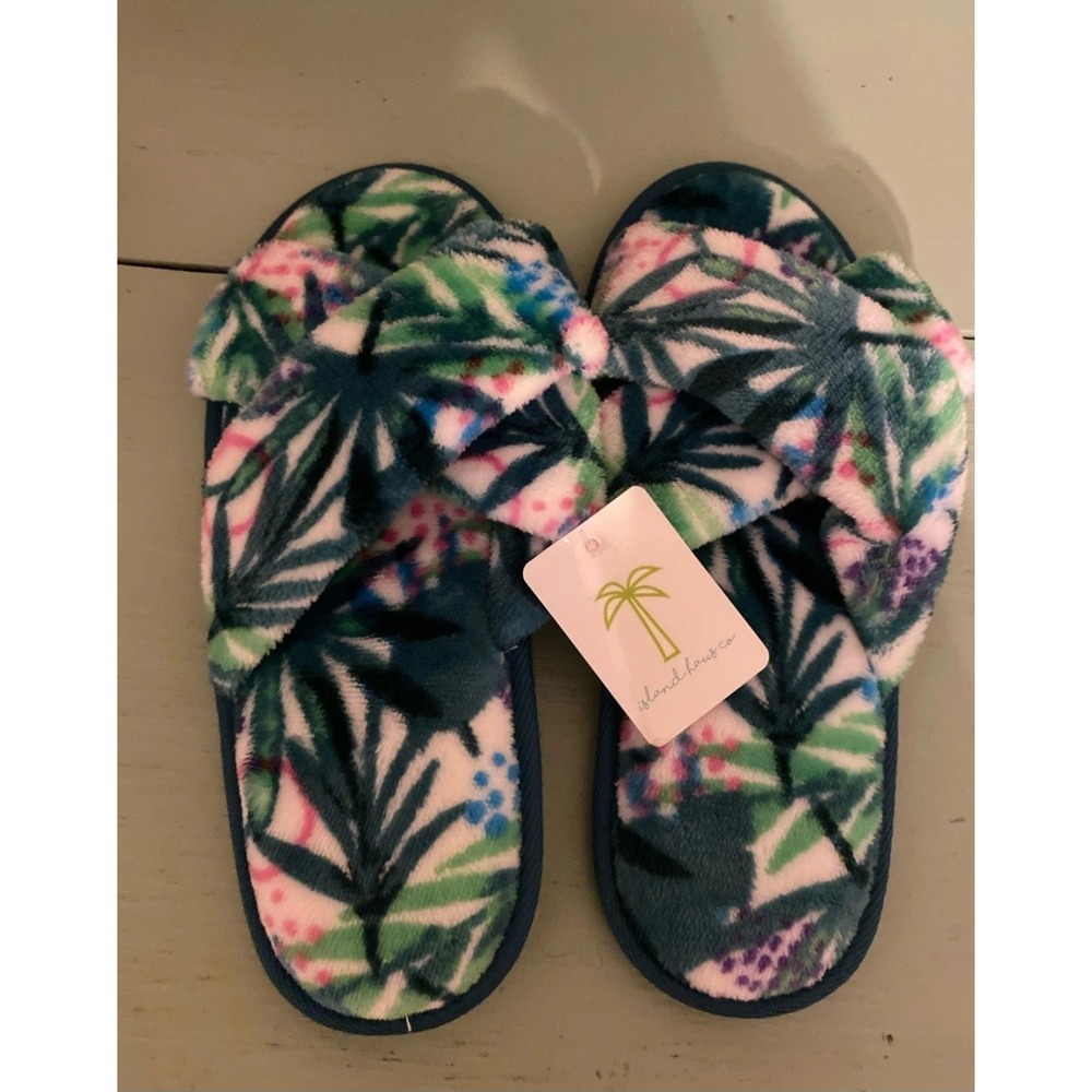 Island Haus Co Tropical Palm Print Plush Criss Cross Slippers Teal Green S/M NWT
